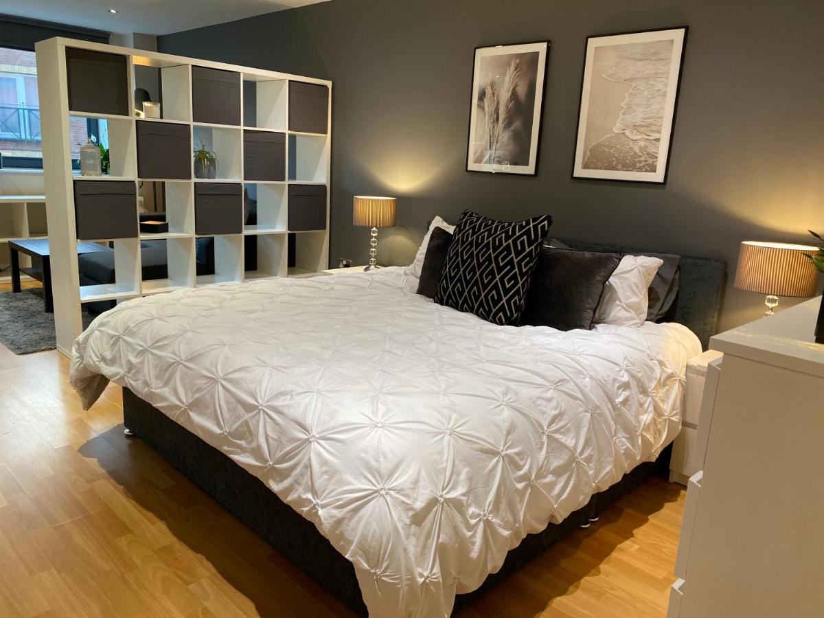 City Centre Modern Studio Apartment - Westone Free Wifi, Gym Access, Netflix Sheffield Eksteriør bilde